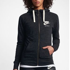 Nike sportswear vintage jacket